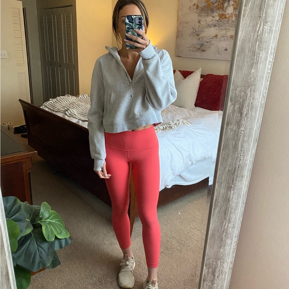 Lululemon leggings 23”